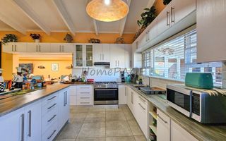 3 Bedroom House For Sale in Henties Bay Central, Henties Bay