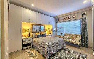 3 Bedroom House For Sale in Henties Bay Central, Henties Bay