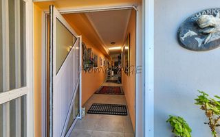 3 Bedroom House For Sale in Henties Bay Central, Henties Bay
