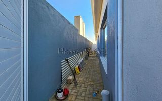 3 Bedroom House For Sale in Henties Bay Central, Henties Bay