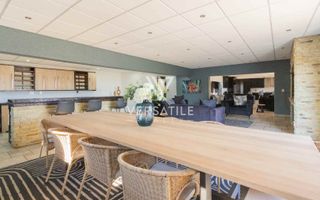 5 Bedroom House For Sale in Long Beach