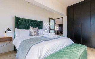 5 Bedroom House For Sale in Long Beach