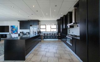 5 Bedroom House For Sale in Long Beach