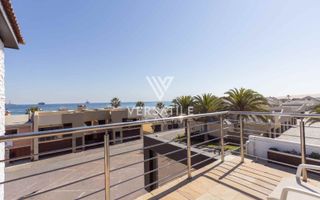 5 Bedroom House For Sale in Long Beach