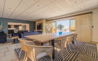 5 Bedroom House For Sale in Long Beach