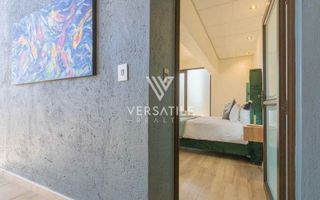 5 Bedroom House For Sale in Long Beach