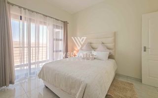 4 Bedroom House To Rent in Long Beach