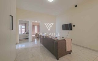 4 Bedroom House To Rent in Long Beach