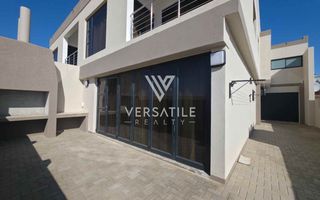 4 Bedroom House To Rent in Long Beach