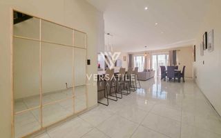 4 Bedroom House To Rent in Long Beach