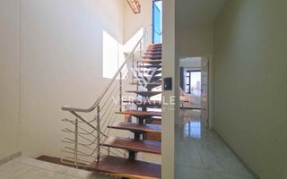 4 Bedroom House To Rent in Long Beach