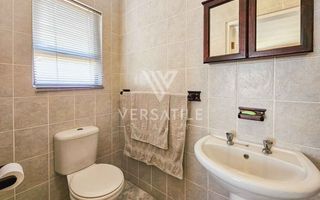 3 Bedroom House To Rent in Long Beach