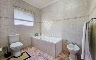 3 Bedroom House To Rent in Long Beach