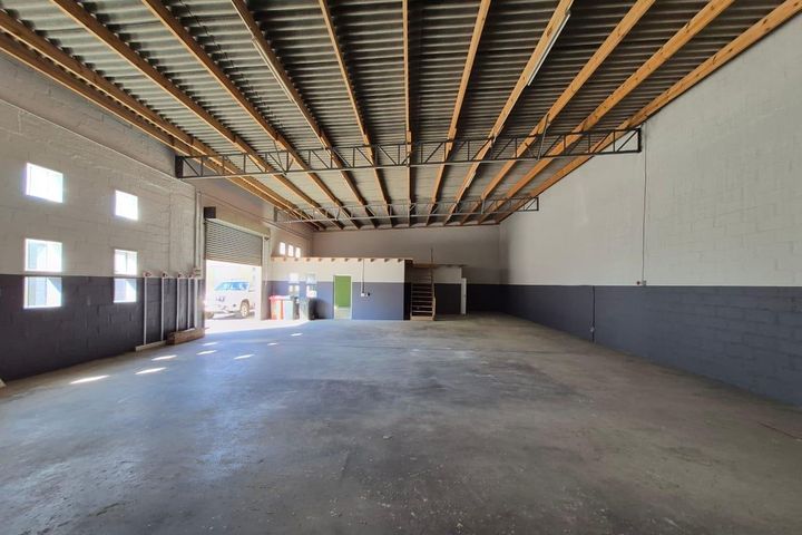 Industrial To Rent in Industrial, Walvis Bay