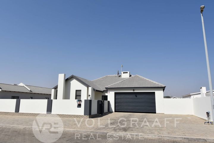 3 Bedroom House For Sale in Swakopmund Ext 39, Swakopmund
