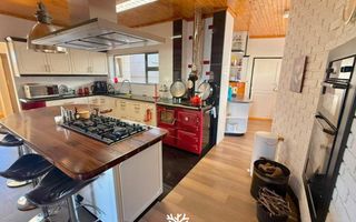 5 Bedroom House For Sale in Klein Windhoek, Windhoek