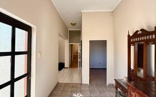 5 Bedroom House For Sale in Klein Windhoek, Windhoek