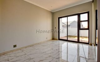 4 Bedroom House For Sale in Dolphin Beach