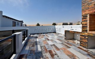 4 Bedroom House For Sale in Dolphin Beach