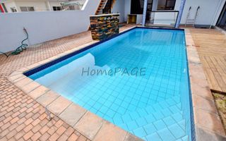 4 Bedroom House For Sale in Dolphin Beach