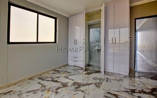 4 Bedroom House For Sale in Dolphin Beach