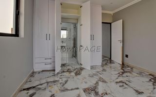 4 Bedroom House For Sale in Dolphin Beach