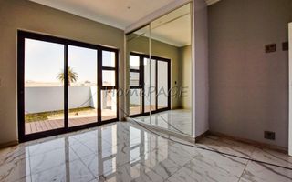 4 Bedroom House For Sale in Dolphin Beach