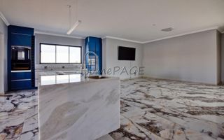 4 Bedroom House For Sale in Dolphin Beach