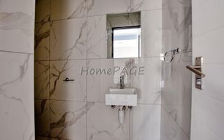 4 Bedroom House For Sale in Dolphin Beach