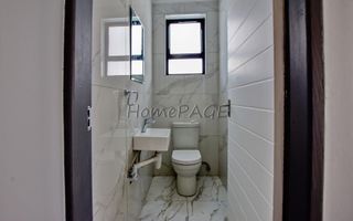 4 Bedroom House For Sale in Dolphin Beach