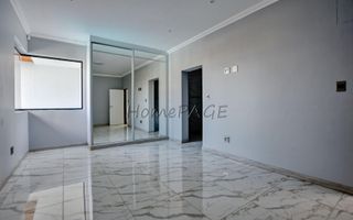 4 Bedroom House For Sale in Dolphin Beach