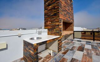 4 Bedroom House For Sale in Dolphin Beach
