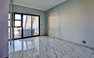 4 Bedroom House For Sale in Dolphin Beach