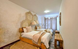 3 Bedroom House For Sale in Long Beach
