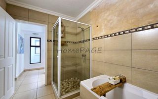 3 Bedroom House For Sale in Long Beach