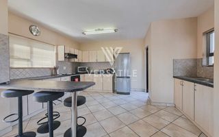 3 Bedroom House To Rent in Long Beach