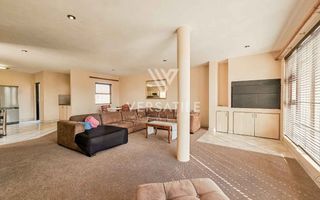 3 Bedroom House To Rent in Long Beach