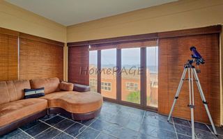 4 Bedroom House For Sale in Long Beach