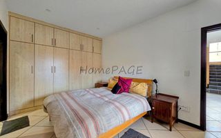 4 Bedroom House For Sale in Long Beach