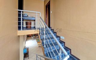 4 Bedroom House For Sale in Long Beach