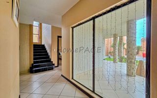 4 Bedroom House For Sale in Long Beach