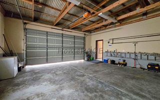 4 Bedroom House For Sale in Long Beach