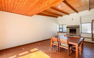4 Bedroom House For Sale in Waterfront, Swakopmund