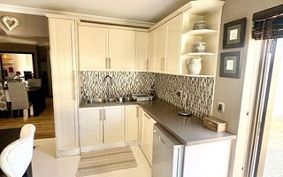 3 Bedroom House To Rent in Meersig