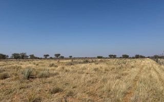 Farm For Sale in Hochfeld
