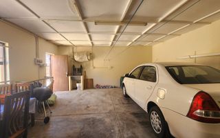 3 Bedroom House For Sale in Noord Duin, Henties Bay