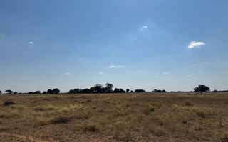 Farm For Sale in Hochfeld
