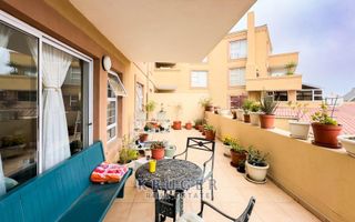 2 Bedroom Apartment For Sale in Swakopmund Central, Swakopmu...
