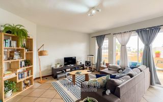 2 Bedroom Apartment For Sale in Swakopmund Central, Swakopmu...