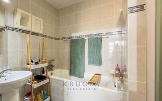 2 Bedroom Apartment For Sale in Swakopmund Central, Swakopmu...